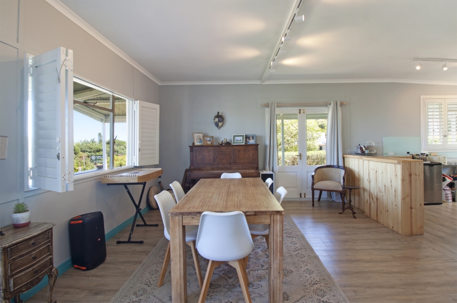 To Let 5 Bedroom Property for Rent in Scarborough Western Cape